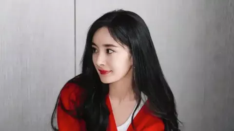 5人策划低俗求婚剧本被拘